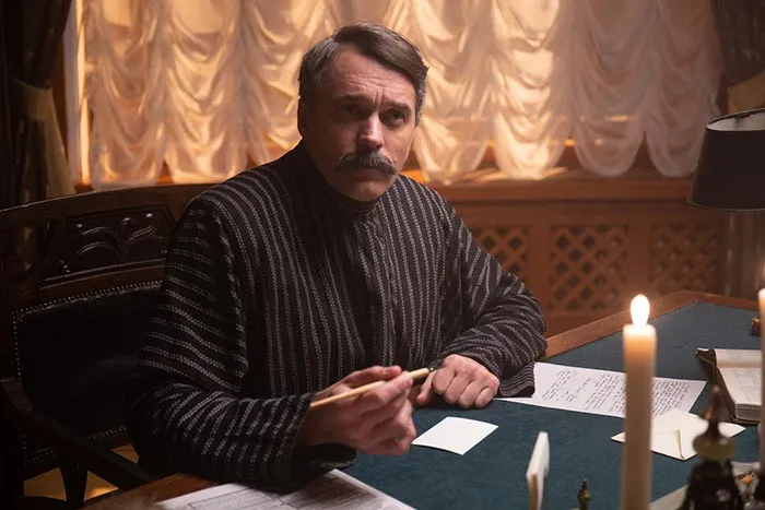 Кадр из сериала Сто лет пути кадр Сто лет пути 10